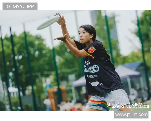 李伟独家分享飞盘技巧与心得体会助你提升投掷与接盘水平 李伟独家分享飞盘技巧与心得体会助你提升投掷与接盘水平