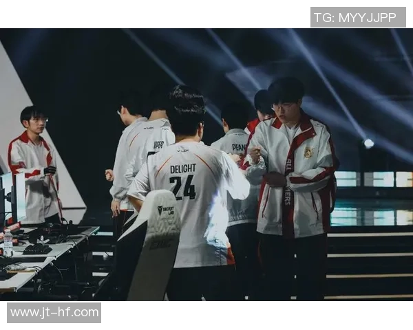 英雄联盟专题分析：探讨LNG战队在战术上的灵活应变能力与表现